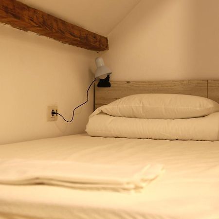 Bread&Breakfast Hostel Bucharest Luaran gambar