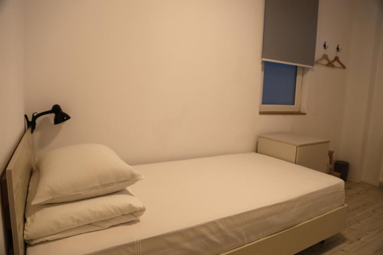 Bread&Breakfast Hostel Bucharest Luaran gambar