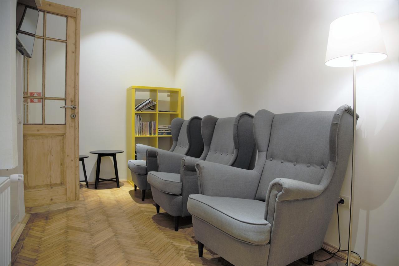 Bread&Breakfast Hostel Bucharest Luaran gambar